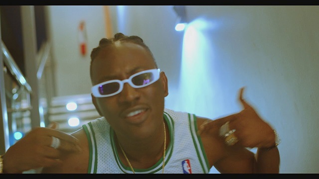 VIDEO: Dammy Krane – Pay Me My Money 18