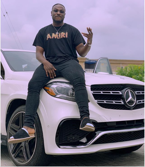 Peruzzi Acquires Luxurious Car 16