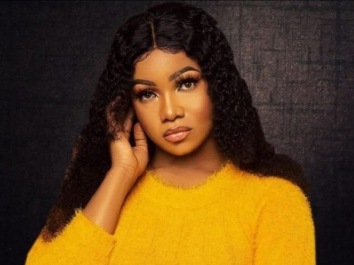 Tacha Reveals Why She Deactivated Her Instagram Page 13